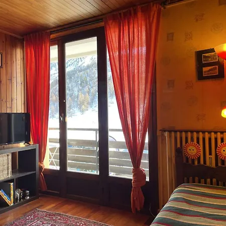 2 Pieces, Pied Des Pistes, 6 Pers., - Fr-1-330d-136 Apartment Montgenevre